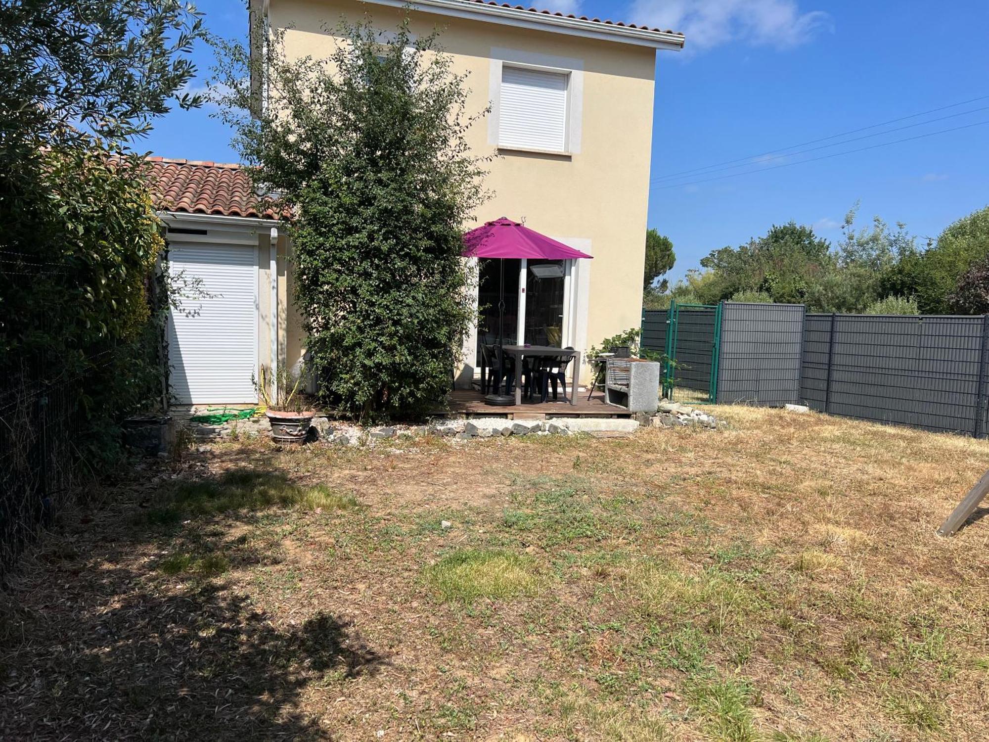La Maison Ensoleillee Berat Esterno foto